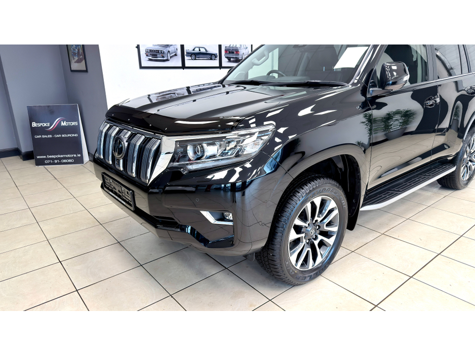 2023 Toyota Landcruiser - image 7