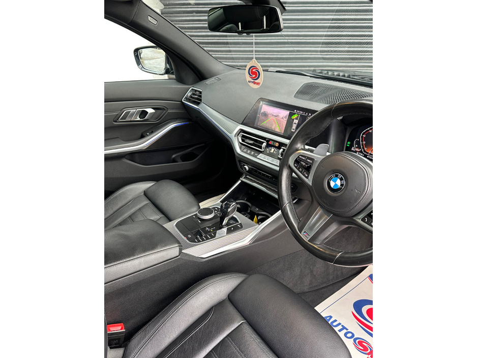 2021 BMW 3 Series  €35,995