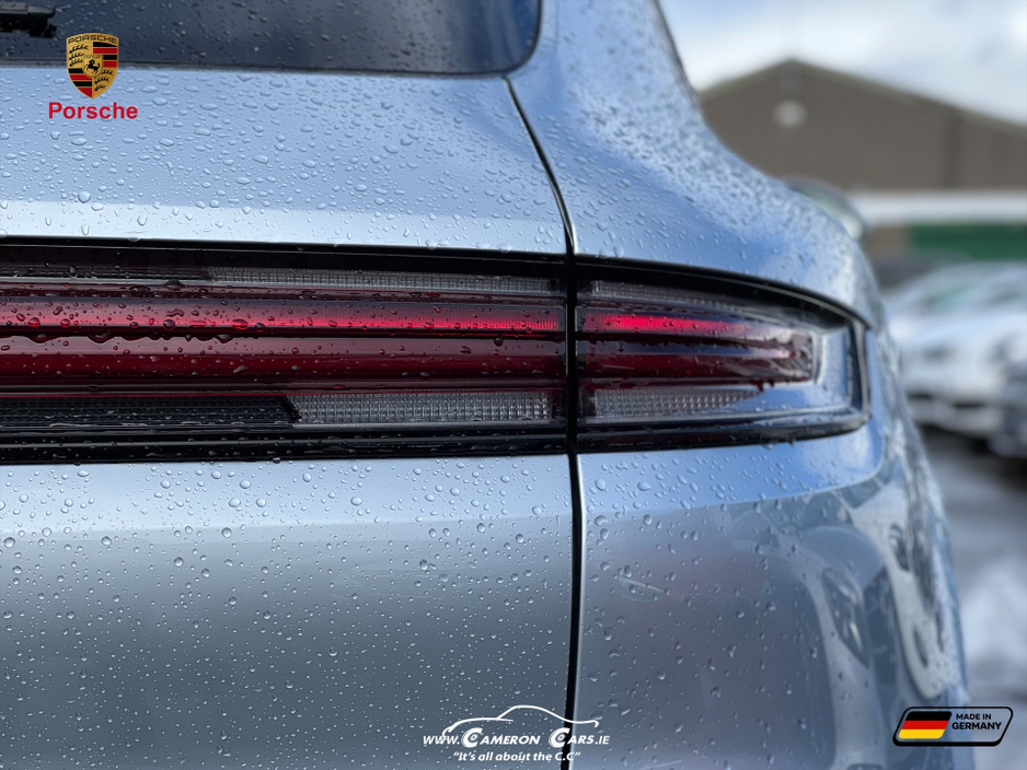 2024 Porsche Cayenne - image 18