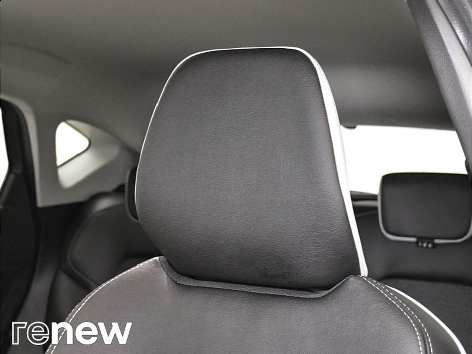 2024 Renault Captur - image 19