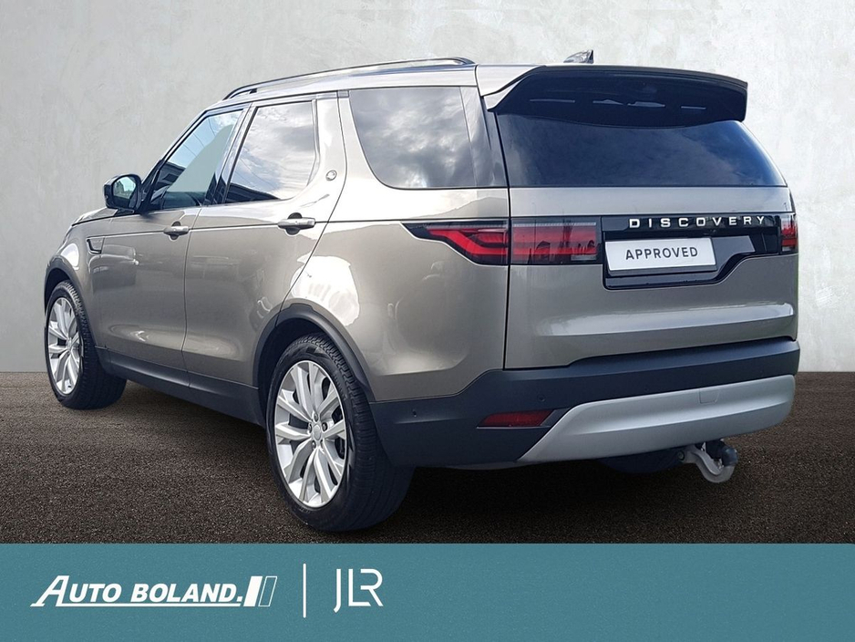 2025 Land Rover Discovery - image 2