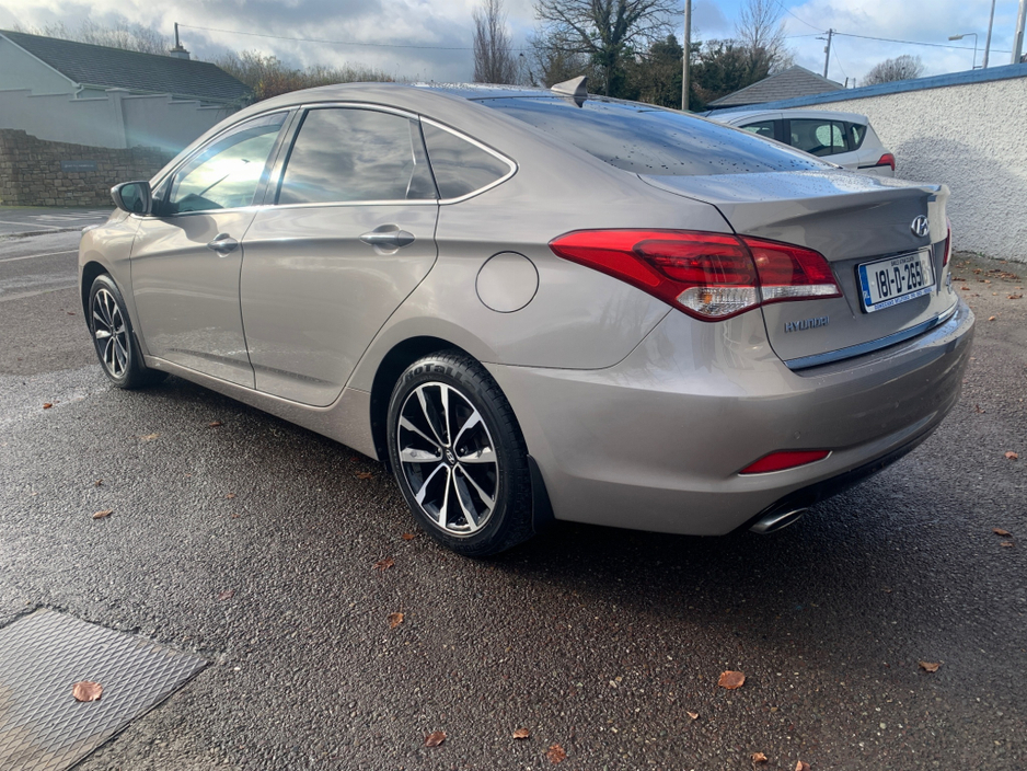 2018 Hyundai i40 - image 3