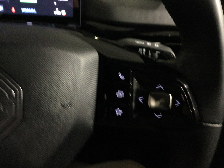 2023 MG 4 - image 14