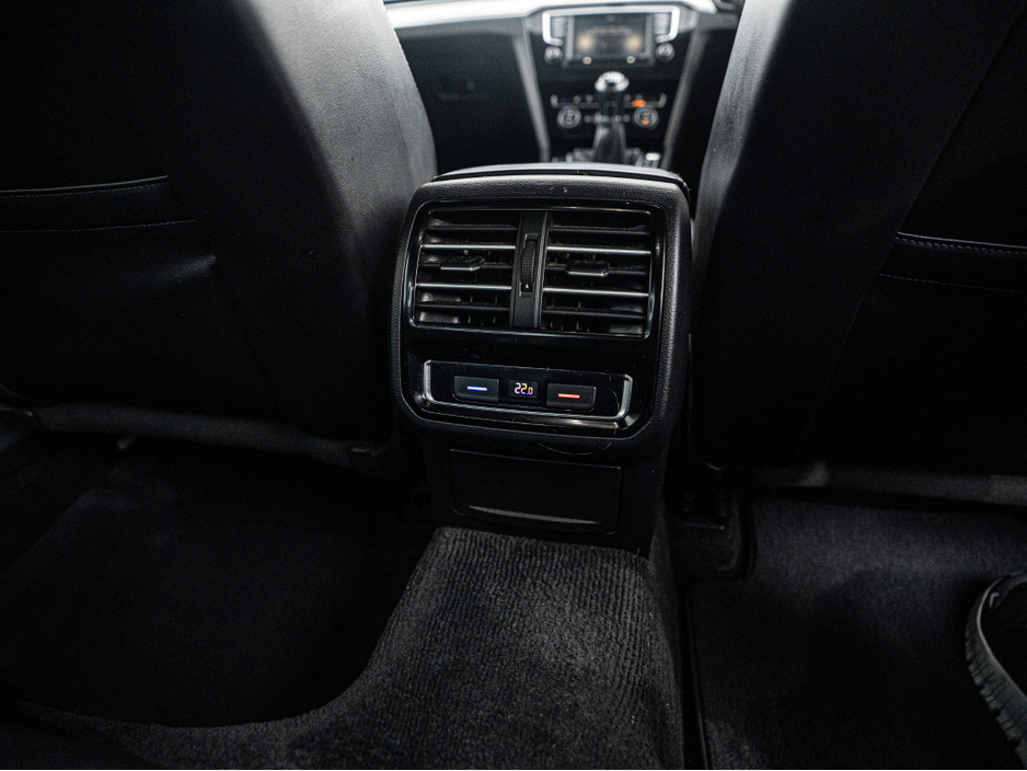 2017 Volkswagen Passat 2017 Passat HIGHLINE/96k km/New NCT/1yr warranty €17,888