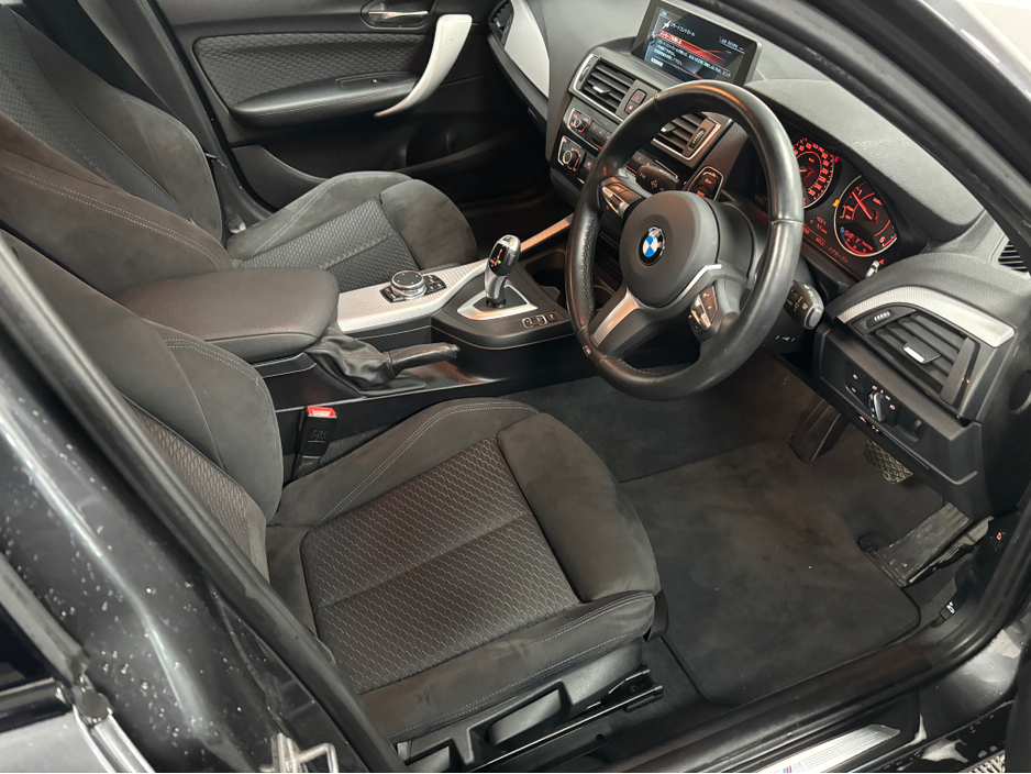 2017 BMW 1 Series BMW 1 SERIES 118D M-SPORT AUTO*DRIVE MODES*REVERSE CAMERA*KEYLESS ENTRY & START*BLUETOOTH AUDIO*FINANCE AVAILABLE TRADE INS WELCOMEi €17,950