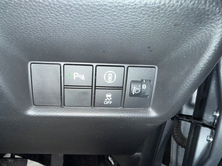 2020 Honda Jazz - image 20