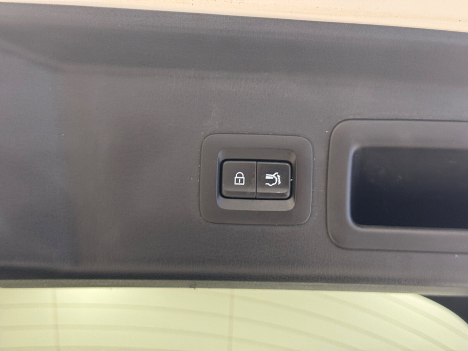 2022 Mazda CX-30 2.0P MHEV 122ps HOMURA €23,500