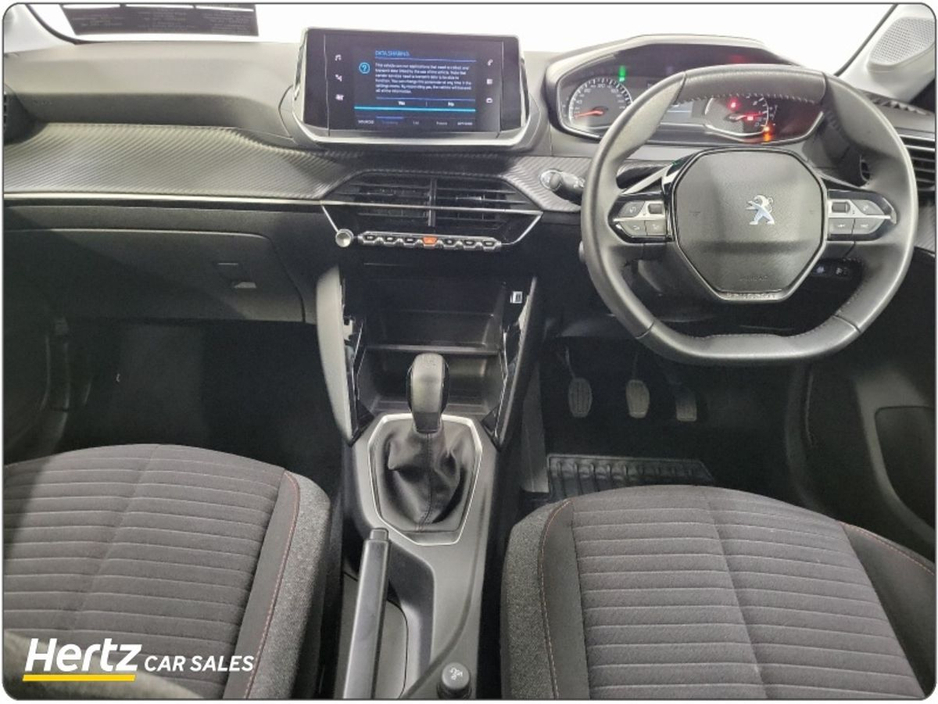 2023 Peugeot 208 - image 9