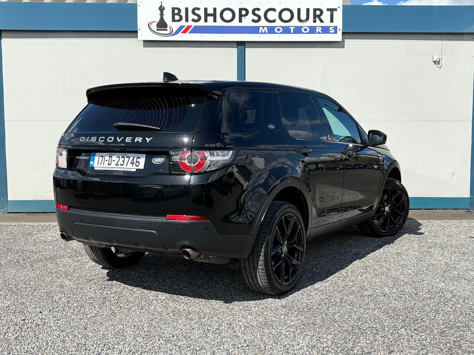 2017 Land Rover Discovery Sport - image 10