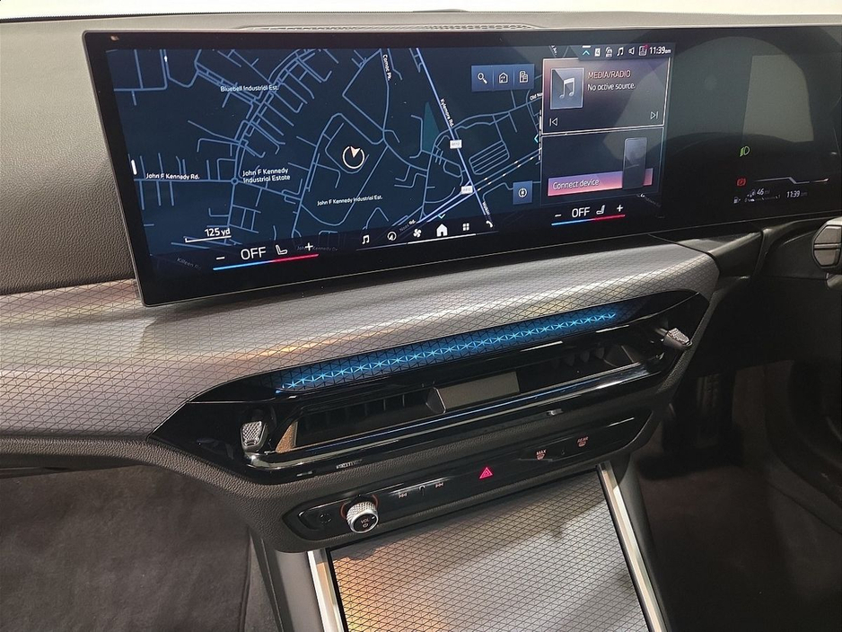 2025 BMW 3 Series 330 E M Sport Auto 330 e M Sport 330 e 292 12kWh PHEV 113BHP /83kw Step Auto Start/Stop