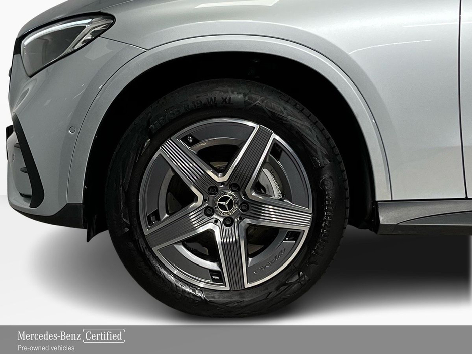 2024 Mercedes-Benz GLC Class - image 5