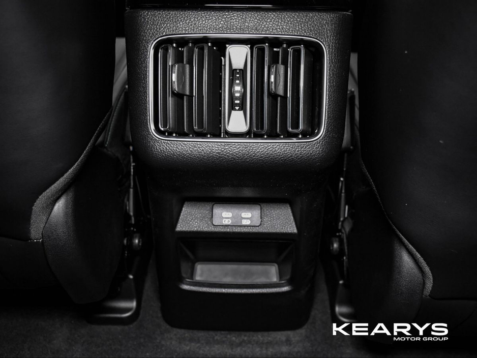 2026 BYD Seal U - image 16