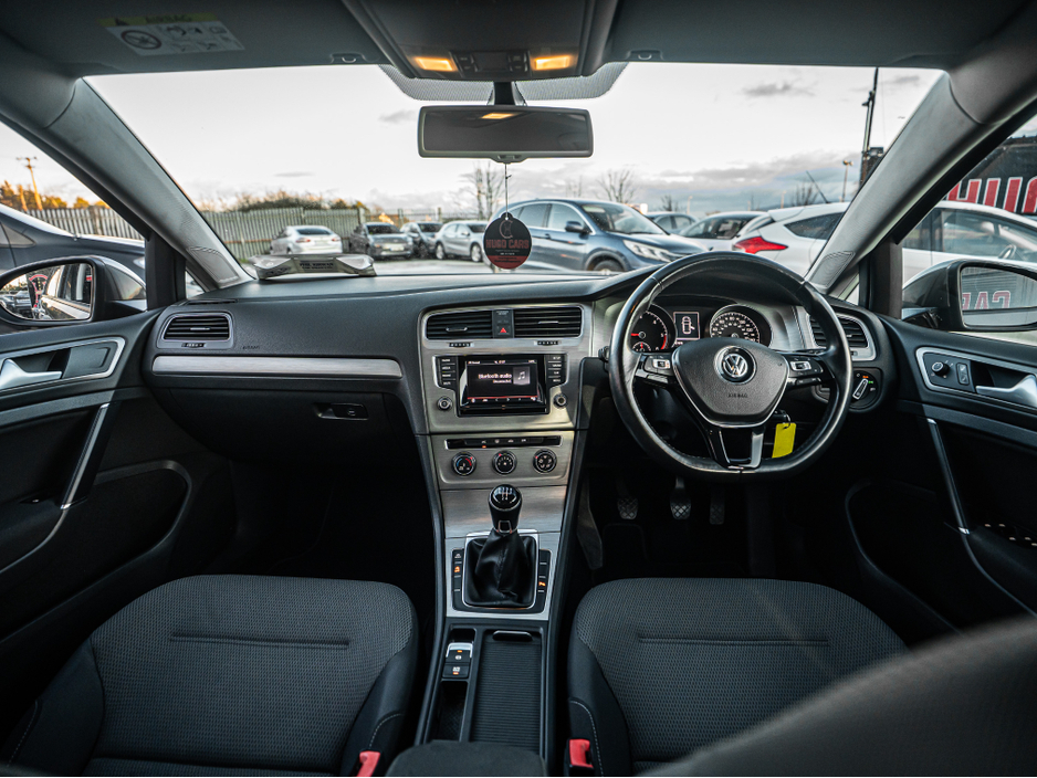 2015 Volkswagen Golf 152 VW Golf 1.6tdi/New NCT/1yr warranty €10,888