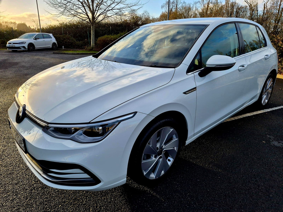 2022 Volkswagen Golf 1.5 TSI 130HP Style €24,999