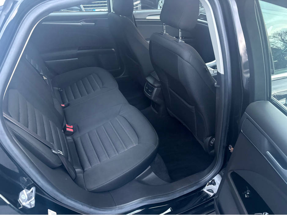 2019 Ford Mondeo ZETEC 2.0 TD 150PS 6SPEED 5DR 4DR