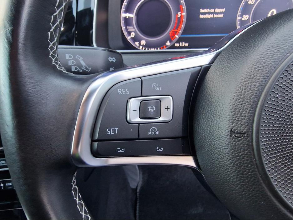 2017 Volkswagen Golf GTD TDI-VIRTUAL COCKPIT-LOW MILEAGE €17,450