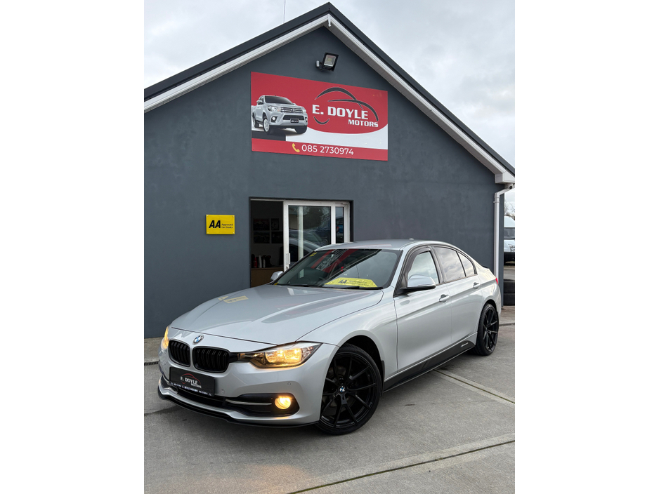 2017 BMW 3 Series - image 11