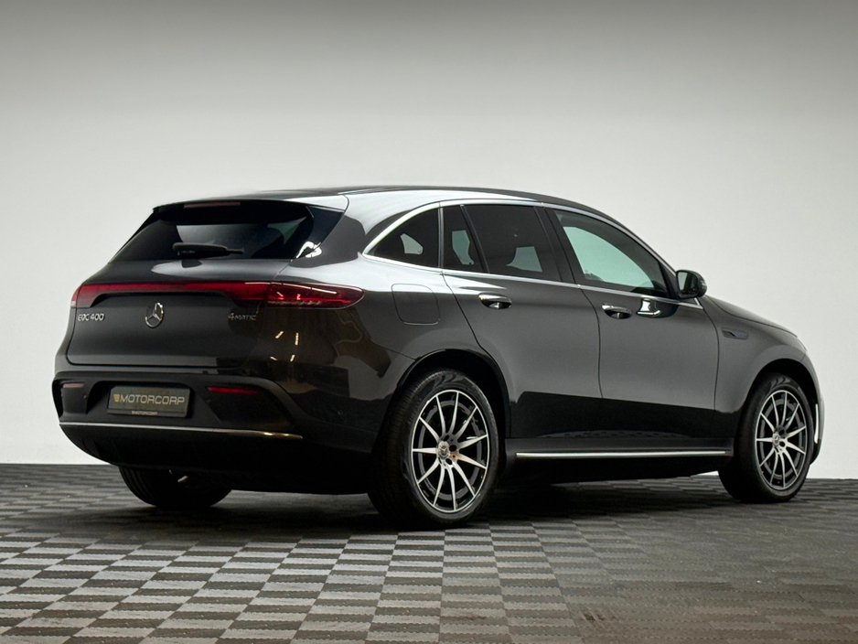 2021 Mercedes-Benz EQC - image 7