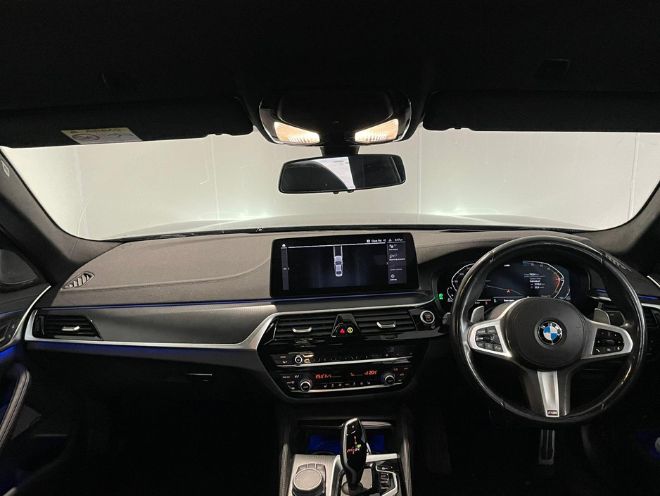 2021 BMW 5 Series - image 3