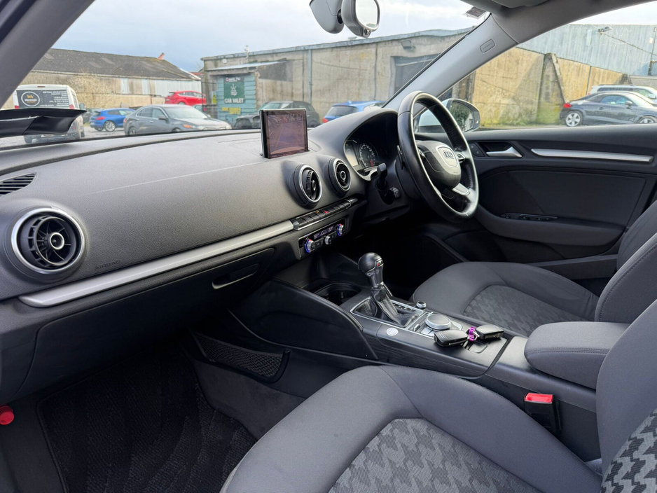 2014 Audi A3 1.4 TFSI S TRONIC €12,495