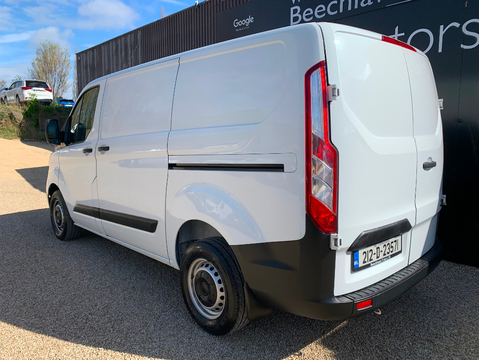 2021 Ford Transit Custom - image 6