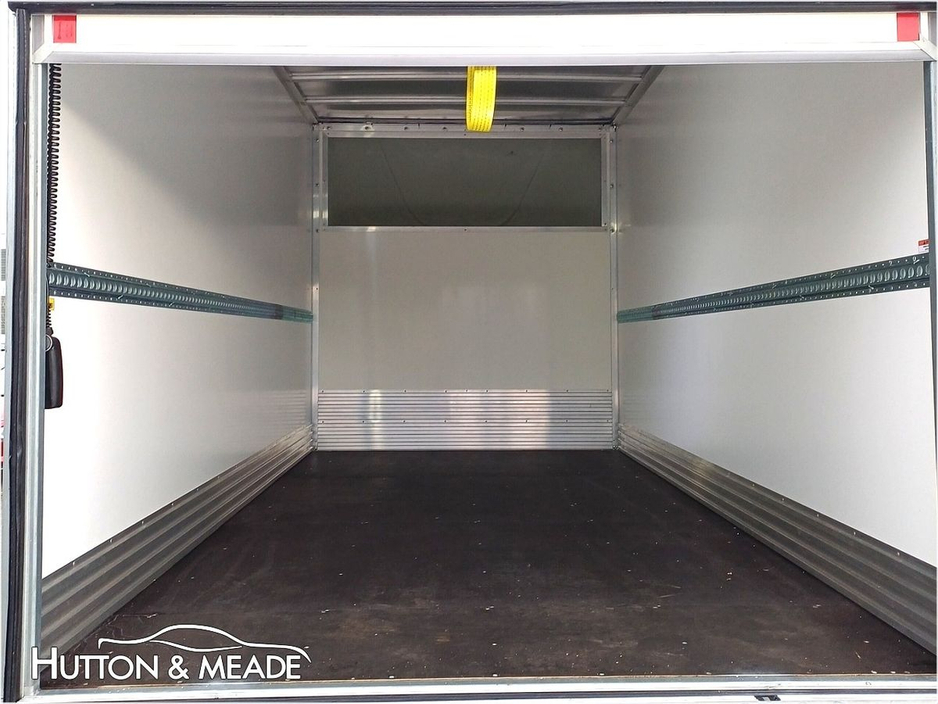 2026 Maxus Deliver 9 Luton Body with Tail Lift