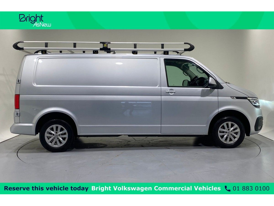 2024 Volkswagen Transporter - image 5