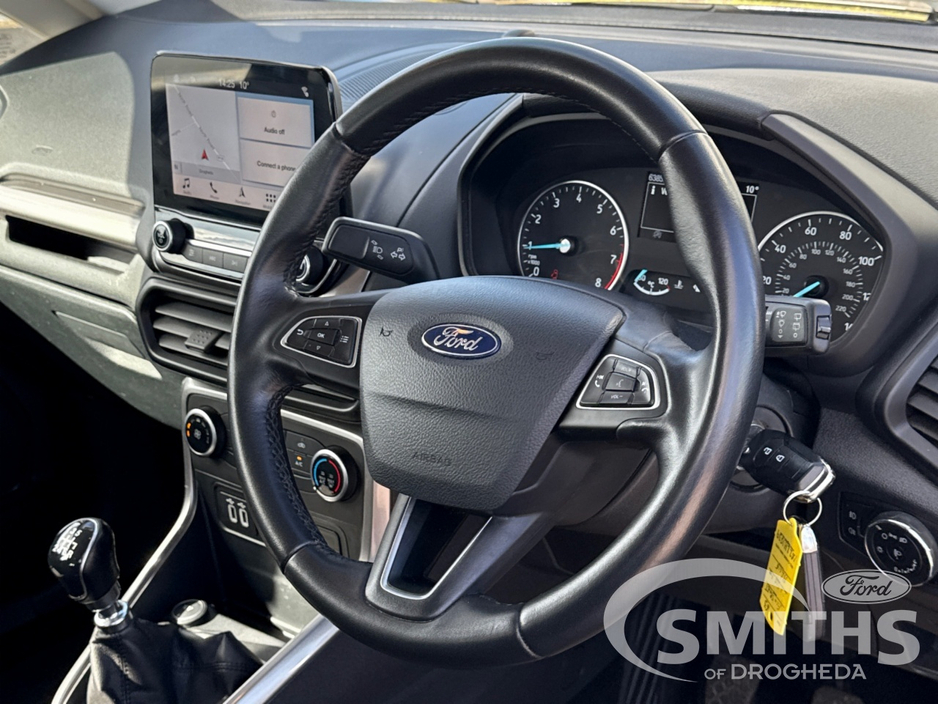 2018 Ford Ecosport - image 8