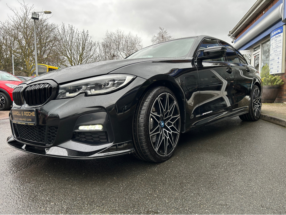 2022 BMW 3 Series Ultimate M-3 Styled 330e-PHEV - Must See To Appreciate - Black + Ivory Leather - Full Spec . Top Trade-ins + Finance Deals - Assured Dealer Warranty - €32,950