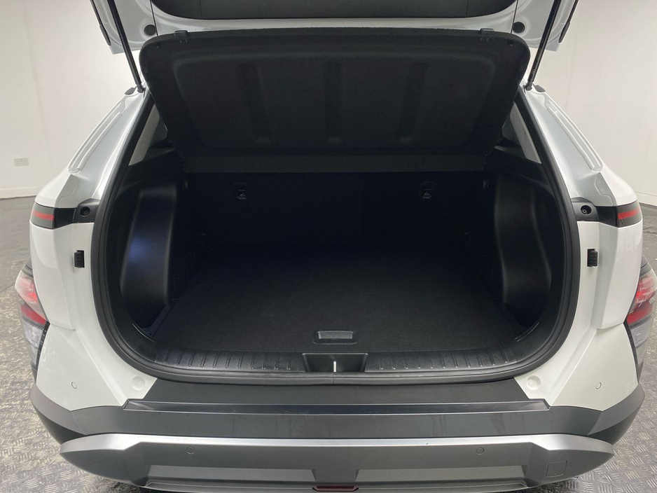 2024 Hyundai Kona - image 9