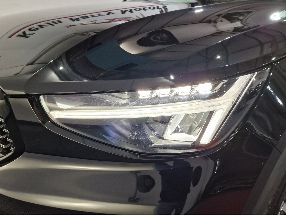 2022 Volvo XC40 T4 PLUS DARK RECHARGE AUTOMATIC **ONE OWNER / APPLE CARPLAY / BLIND SPOT ASSIST / ELECTRIC BOOTLID / HEATED FRONT & REAR SEATS / HEATED STEERING WHEEL / REVERSE CAMERA / WIRELESS PHONE CHARGING** €34,900