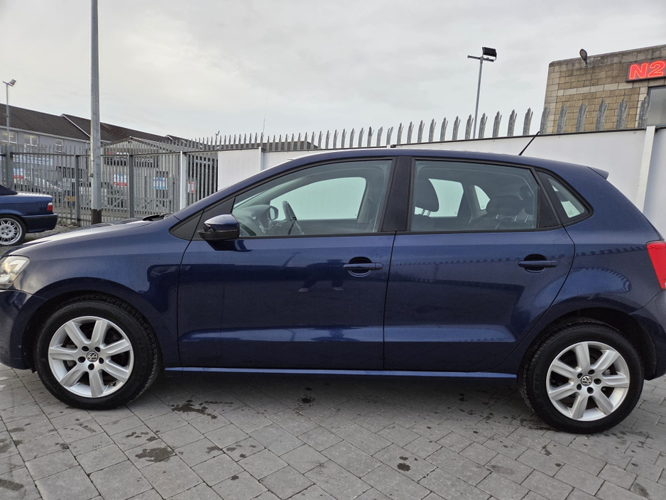 2012 Volkswagen Polo - image 6