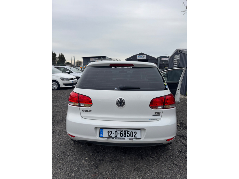 2012 Volkswagen Golf - image 5