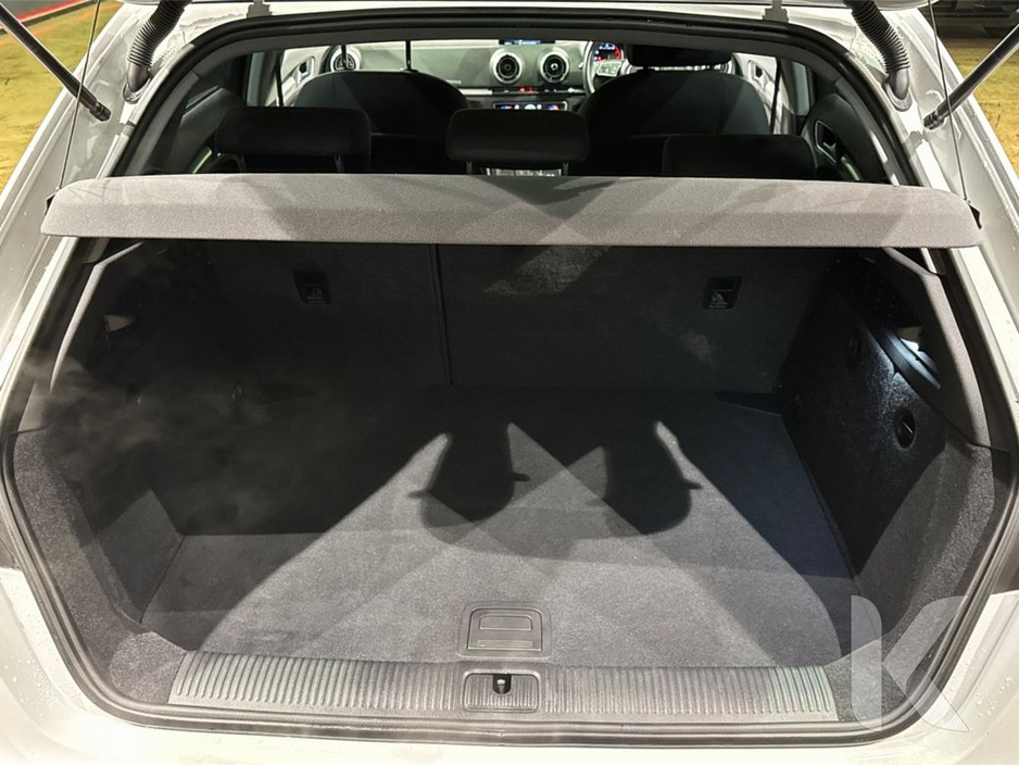 2017 Audi A3 - image 11