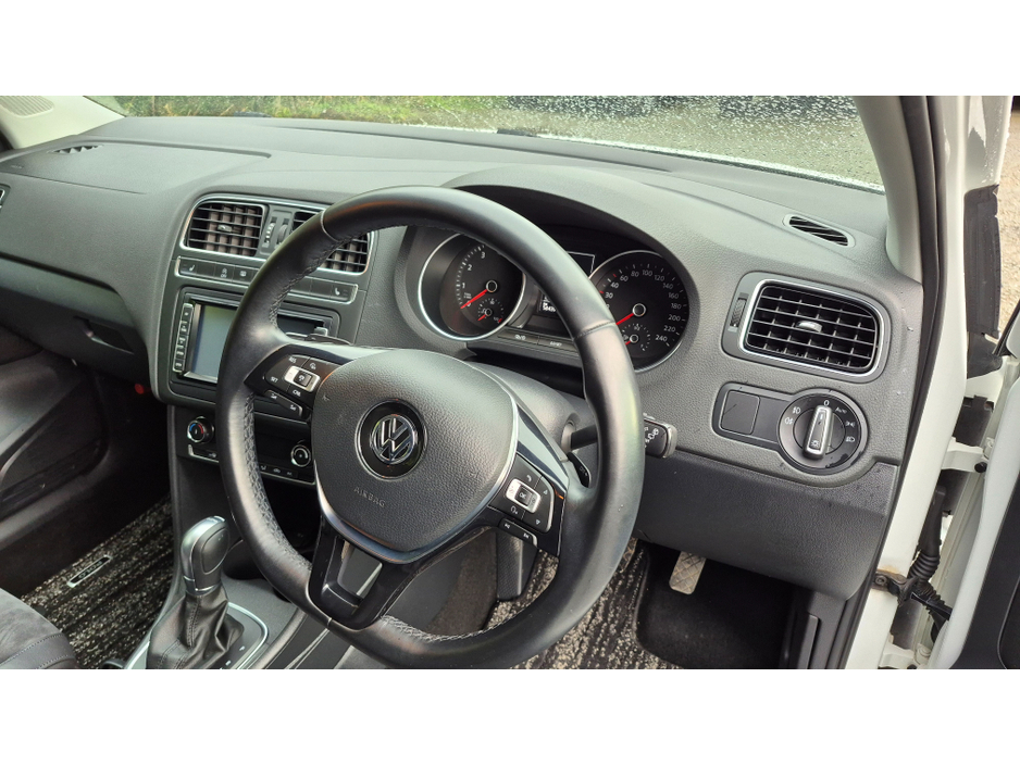 2018 Volkswagen Polo 1.2 TSI 2018 Highline Low Mileage €14,250