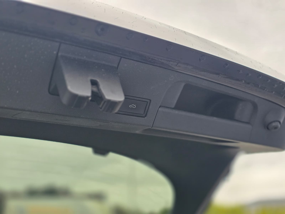 2022 Volkswagen Arteon - image 21