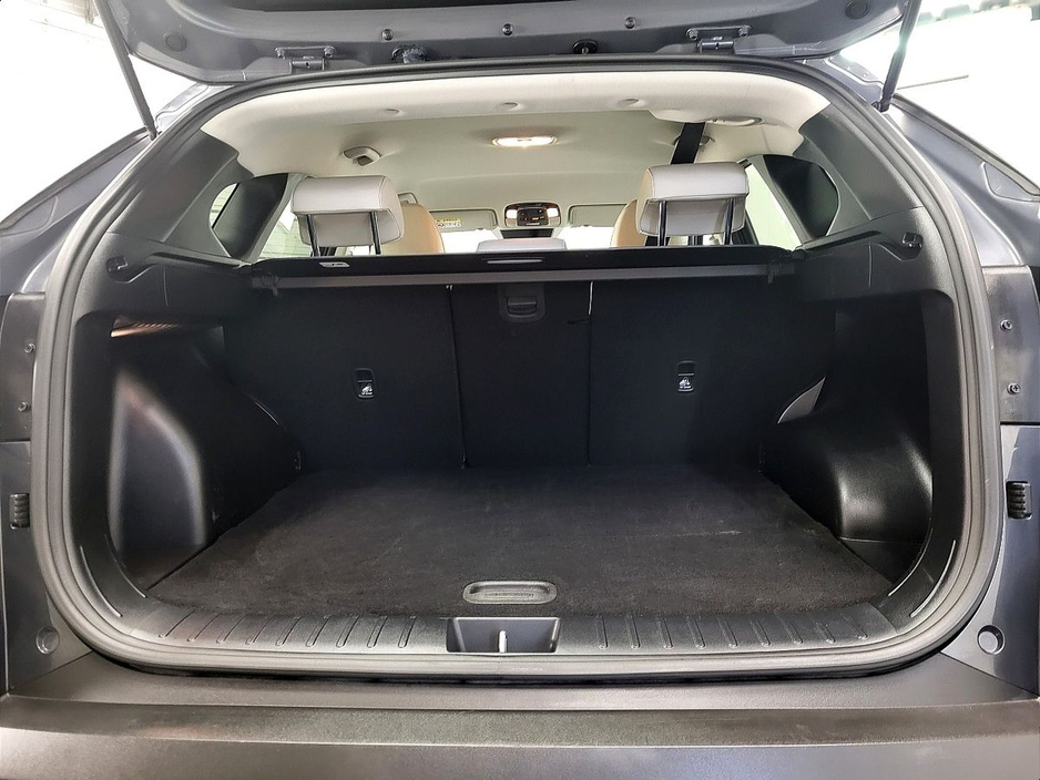2023 Hyundai Tucson - image 10