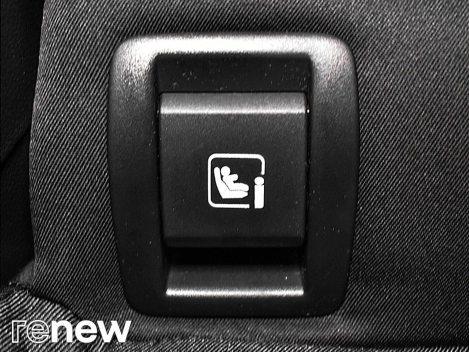 2021 Renault Clio - image 23