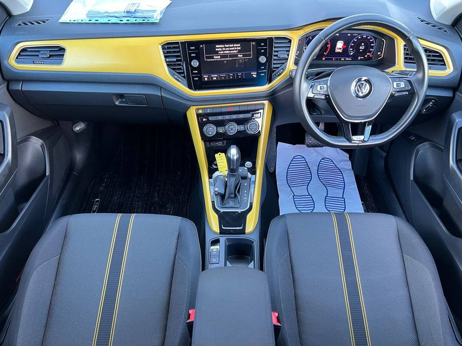 2020 Volkswagen T-Roc HIGHLINE R-LINE PACK 2.0 TDI // SERVICE HISTORY // NEW 20" DIAMOND CUT ALLOYS // APPLE CARPLAY/ANDROID AUTO €23,900