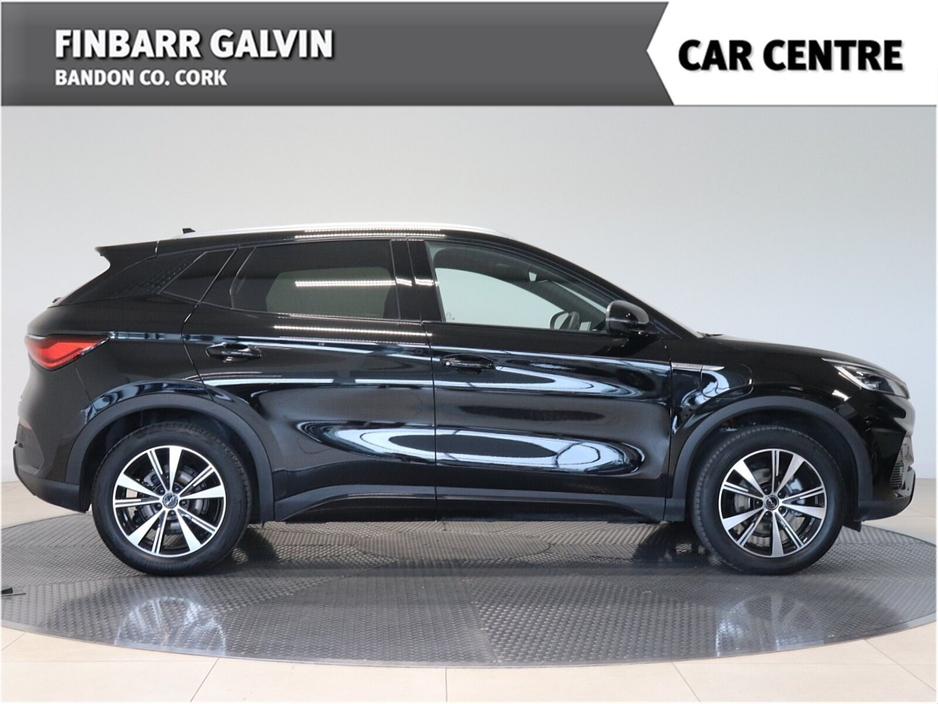 2025 BYD ATTO 3 - image 8