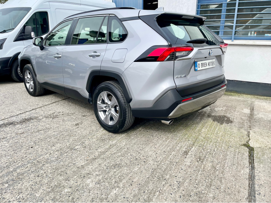 2024 Toyota Rav4 - image 27