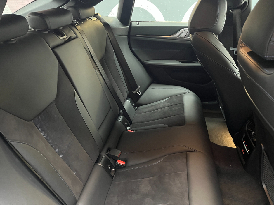 2023 BMW i4 - image 14