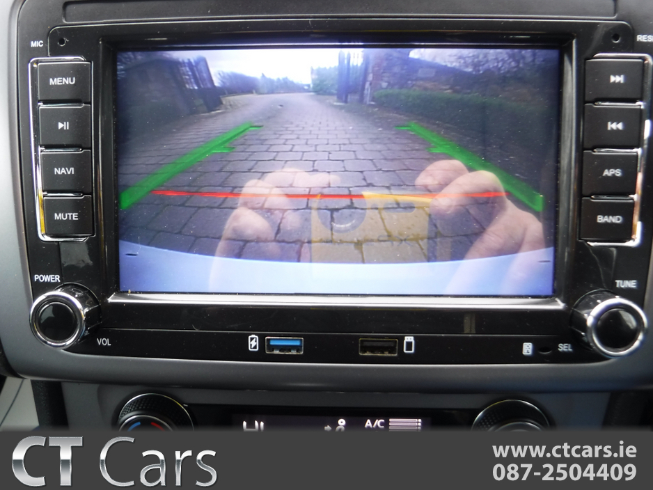 2016 Volkswagen Polo - image 8