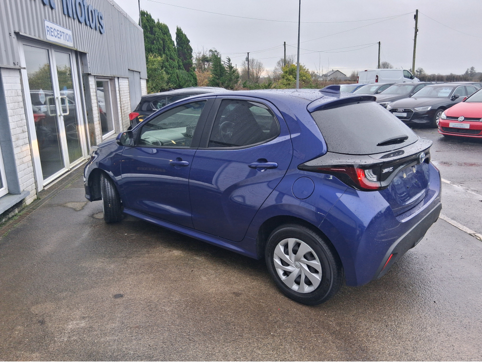 2021 Toyota Yaris Cross - image 10