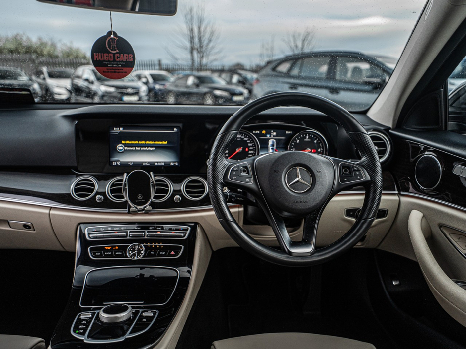 2016 Mercedes-Benz E Class - image 9