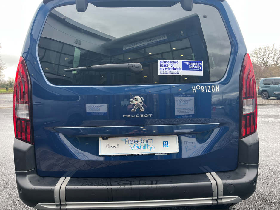 2022 Peugeot Rifter Wheelchair Accessible SWB Manual €22,995