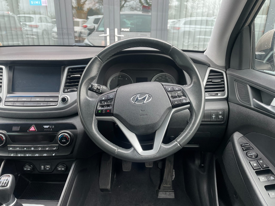 2018 Hyundai Tucson - image 10