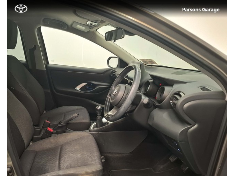 2023 Toyota Yaris  €22,995