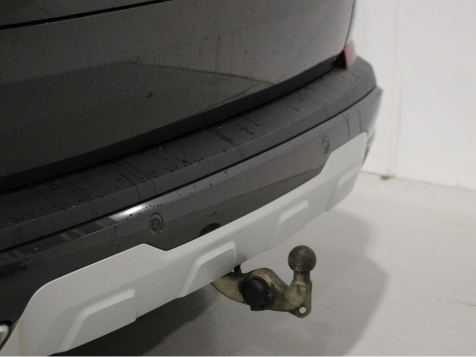 2020 BMW X5 - image 13