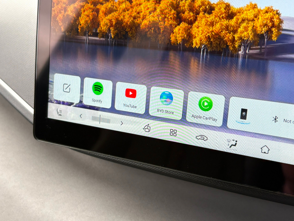 2025 BYD Dolphin Surf - image 14